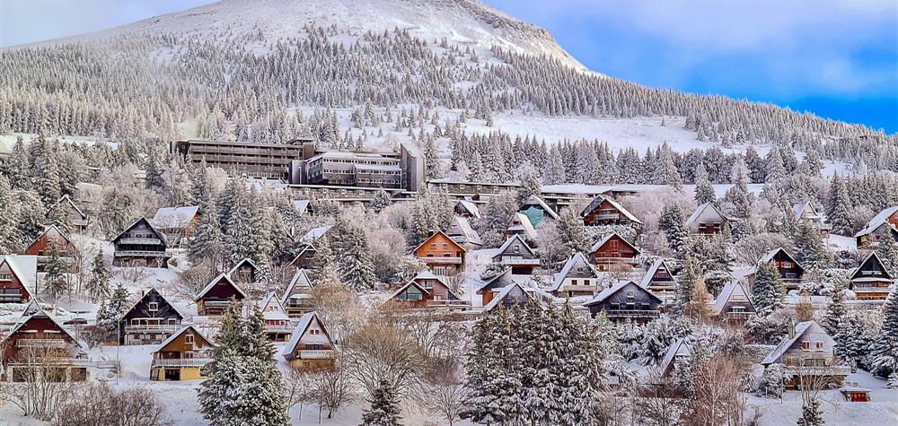 Chalet Cascade Super Besse, la Village de Chalets après les chutes de neige
